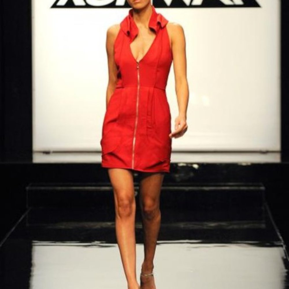 Yellowcake Marie Claire Red Zip-up Dress.Size M/L.